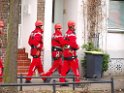 Einsatz Feuerwehr SEK Polizei Koeln Nippes Merheimerstr P109